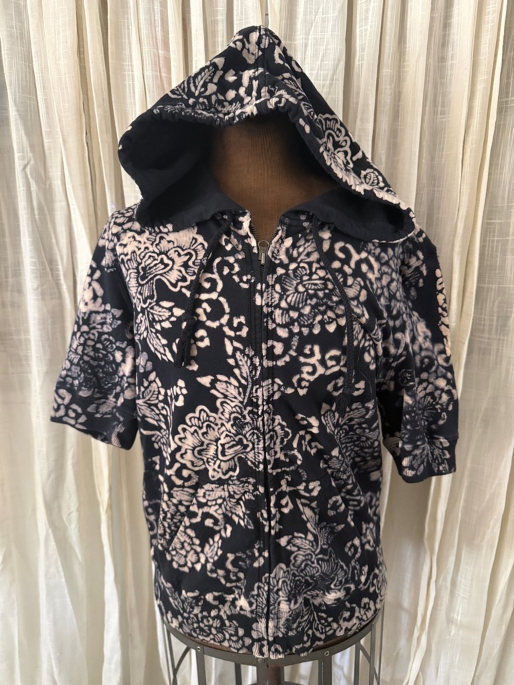 Lucky Brand Navy & Cream Hooded Zip Short Sleeve Sweatshirt